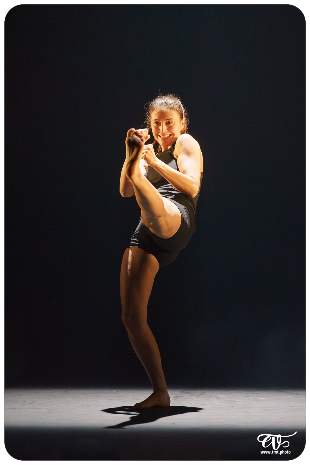 TMTPHOTO L'ODEUR DE LA GUERRE (JULIE DUVAL) 035